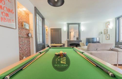 Secteur 2 Apartment | Style indus & Billard - Coeur de Grenoble
