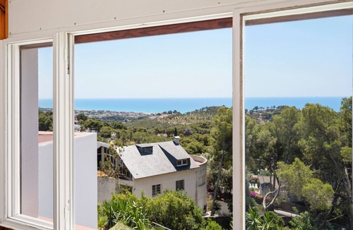 Castelldefels House | Stylish house with sea views in Bellamar - creative, relaxed & close to the beach