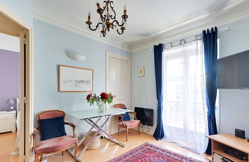 Jardin des plantes Apartment | Stylish One Bedroom Apartment close to rue Mouffetard