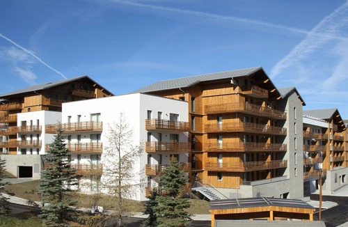 Bergers Condo | Suite av/balcon au Alpe d'Huez | gym + piscines!