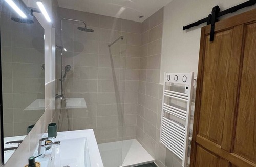 Villelongue-dels-Monts Bed & Breakfast | SUITE L'Olivier