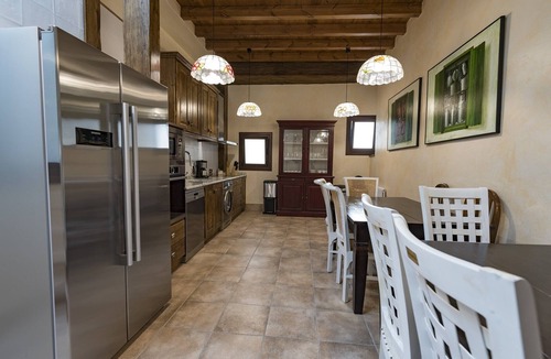 Lerin Apartment | Suite 'Las Palomas' with Mountain Views, Unlimited SPA Access & Wine Cellar