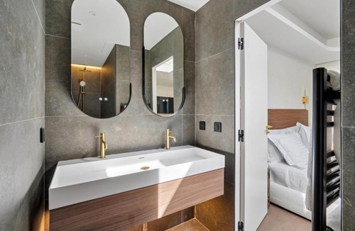 Cran-Gevrier Apartment | Suite Signature Annecy - Luxe & Détente - Opéra