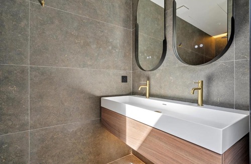 Cran-Gevrier Apartment | Suite Signature Annecy - Luxe & Détente - Opéra
