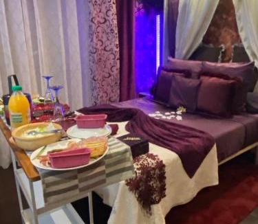 Beaucaire Bed & Breakfast | SUITE spa accès autonome