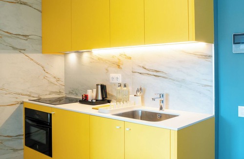 El Prat de Llobregat Hotel | Sun & Moon Aparthotel
