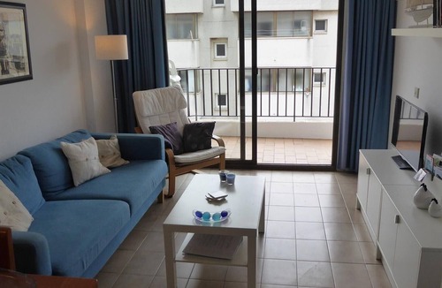 Tossa de Mar Apartment | Sunny 2-Bedroom Apartment with Terrace - shared Pool, Parking - Mountain View and close to the Beach