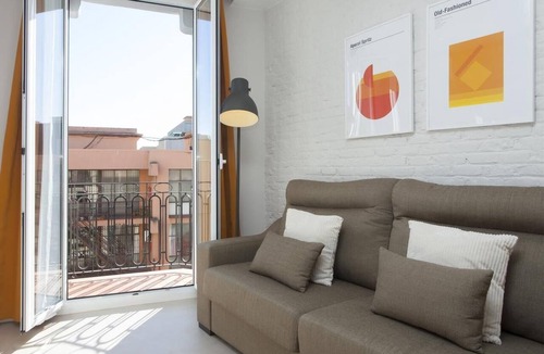 El Parc i la Llacuna del Poblenou Apartment | Sunny Playa Apartment