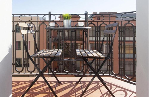 El Parc i la Llacuna del Poblenou Apartment | Sunny Playa Apartment