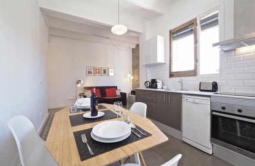 El Parc i la Llacuna del Poblenou Apartment | Sunny Rooftop Apartment