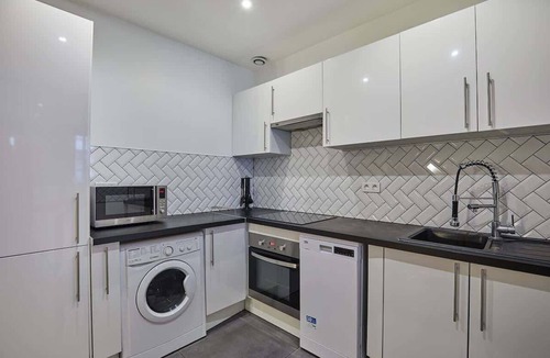Quartier du Mail Apartment | Superb 3 bedroom flat in the Center of Paris