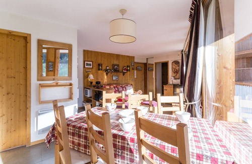 Montchavin Apartment | Superb Apartment 4-6 Pers, Full South, Ski, Balcony overlooking the slopes