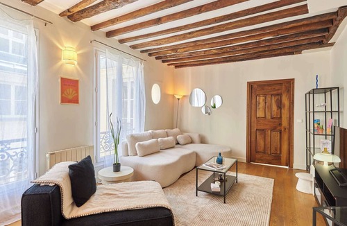 Enfants-Rouges Apartment | Superb Apartment Center of Paris Le Marais