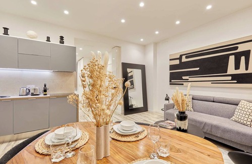 7th Arrondissement Apartment | Superb Apartment Invalides St Germain des Près