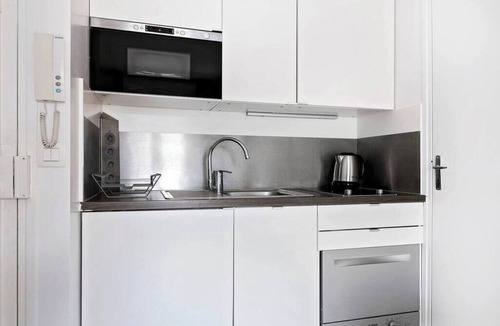 Quartier du Mail Apartment | Superb apartment with balcony in the heart of Montorgueil