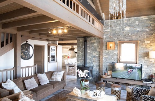 Vallandry Ski Chalet | Superb ski in ski out chalet with 8 bedrooms
