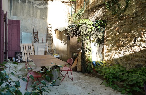 1st Arrondissement Apartment | Superbe Canut à la Croix-rousse, un Petit Coin de Verdure, une Déco Incroyable
