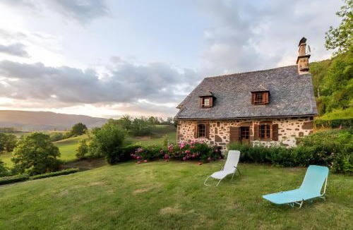Saint-Cirgues-de-Jordanne House | Superbe Maison Isolée