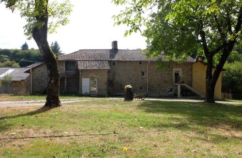 Sousceyrac Apartment | Sur la Colline
