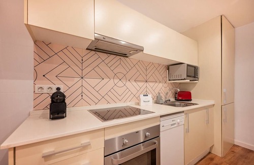 Gothic Quarter Apartment | Sweett | Gothic III - Three Bedroom Apartment, Sleeps 7