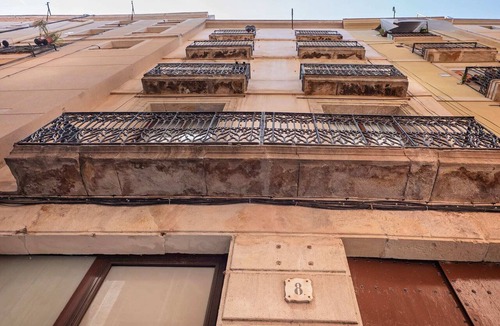 Gothic Quarter Apartment | Sweett | Gothic III - Three Bedroom Apartment, Sleeps 7