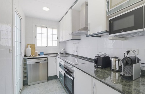 el Fort Pienc Apartment | Sweett | Monumental - Three Bedroom Apartment, Sleeps 6