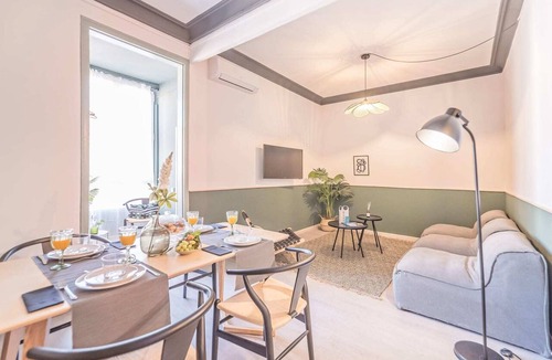 La Nova Esquerra de l'Eixample Apartment | Sweett | Rocafort 201