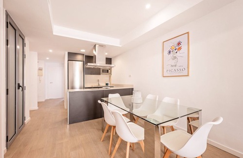 La Ribera Apartment | Sweett | Symphonic Central 101