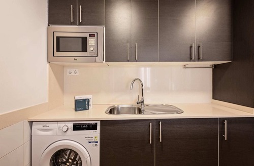 La Ribera Apartment | Sweett | Symphonic Central 202