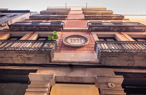 La Ribera Apartment | Sweett | Symphonic Central 202