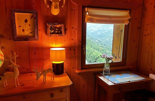 Les Varcins Ski Chalet | Sycamore Alpine Retreat - 5 mins from the slopes