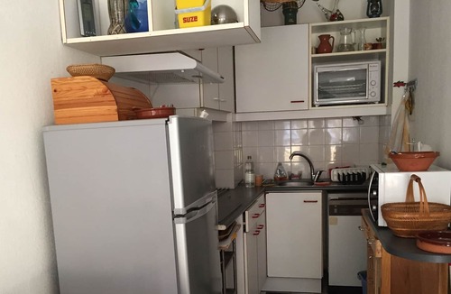 Le Port Apartment | T2, 37m2 + 11m2 terrace, air-conditioned, sleeps 4. Canet Plage 66