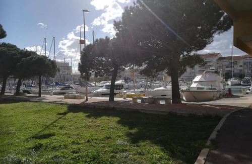 Le Port Apartment | T2 A CANET PLAGE
