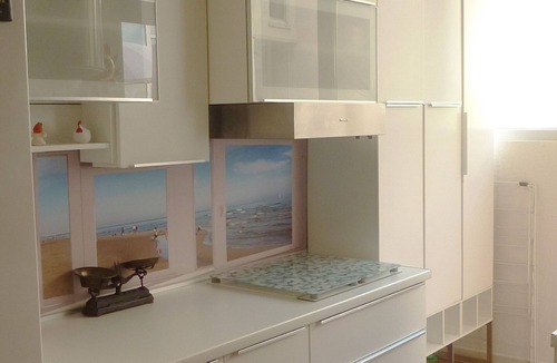 Gruissan Apartment | T2 apartment, ground floor 42 m² + terrace 15 m², air-conditioned, internet access