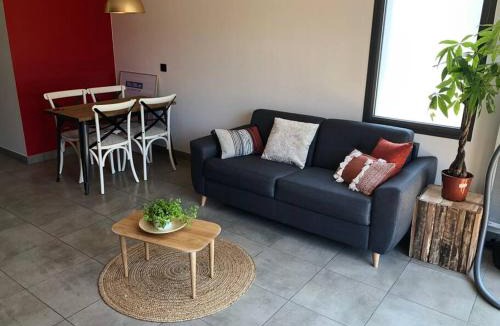 Larressore Apartment | T2, coeur village basque terrasse Ezpeleta