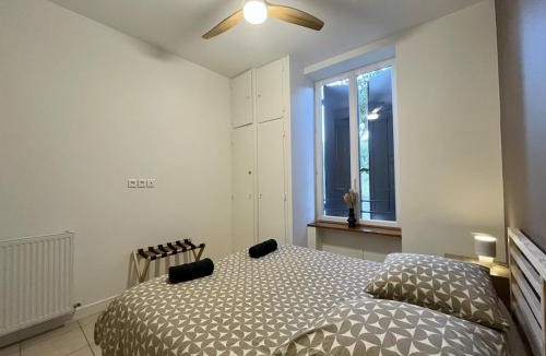 Bussiere - Cadiere Apartment | T2 Confort & Design avec Jardin - Gare d'Oullins