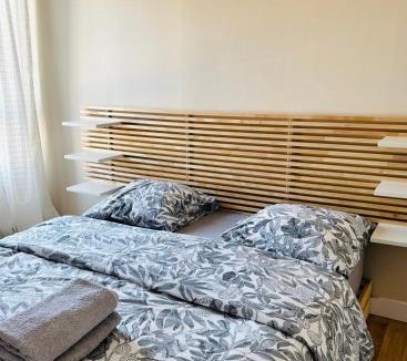 Villeurbanne Apartment | T2 cosy, calme avec balcon, parking et Netflix