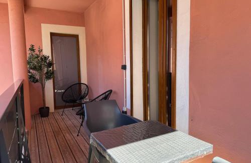 Bellegarde-sur-Valserine Apartment | T2 cosy - Balcon - Gare - Centre - WiFi - Smart TV