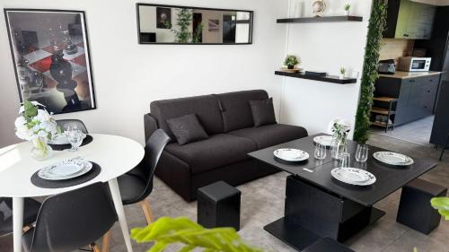 Haut du Mont-Mesly Apartment | T2 Cosy La-Haut à Créteil Netflix & WiFi Fibre
