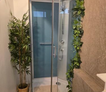 Les Adrets-de-l'Esterel House | T2 cosy mer et nature,calme,parking,proche des plages La Perla Bianca