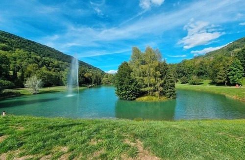 Allevard Apartment | T2 furnished - 29m2 - Opposite the thermal baths - Balcony and swimming pool