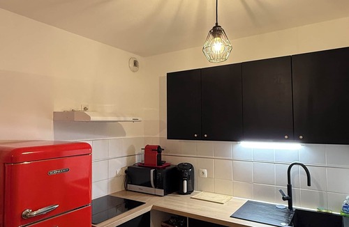 La Gare Apartment | T2 near station and city center, fully equipped, wifi and air conditioning, 40 m2