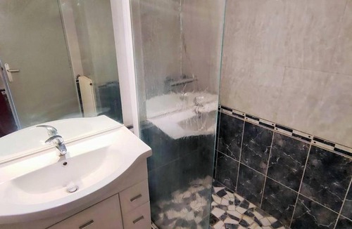 Le Port Apartment | T2 rénové face mer avec balcon au Canet-Plage, 4 pers - FR-1-696-127