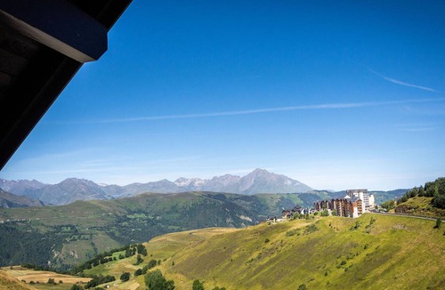 Peyragudes Apartment | T3 for 8 with balconies, parking, pets allowed and Spassio access in Peyragudes