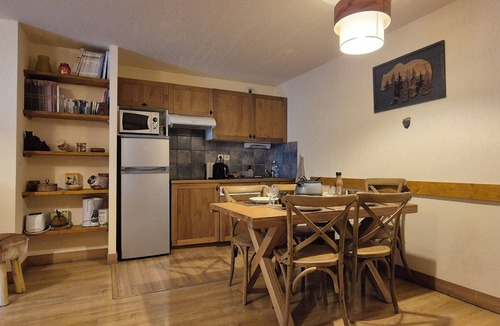Saint-Lary-Soulan Apartment | T3 in residence 6 pers SWIMMING POOL SAUNA HAMMAM 2 CHBS, 1 MOUNTAIN COIN, TERRACE