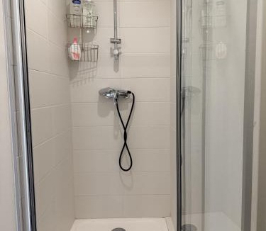 Saint-Priest Apartment | T5 proche Lyon et Eurexpo - 5 couchages