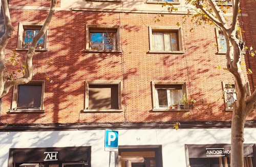 La Nova Esquerra de l'Eixample Apartment | Tarradellas 1, para 9 personas