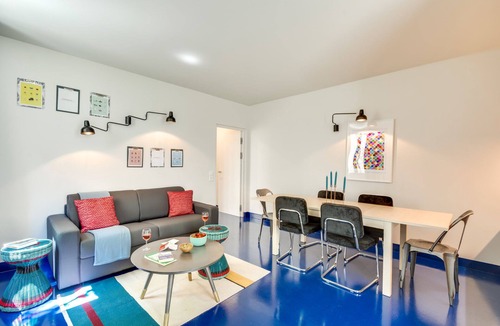 Quartier Sainte-Avoye Apartment | Temple III - Three Bedroom Apartment, Sleeps 8