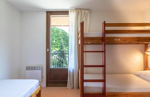 Guillaumes Apartment | Terrace, parking, tv, 51m², Valberg / Beuil
