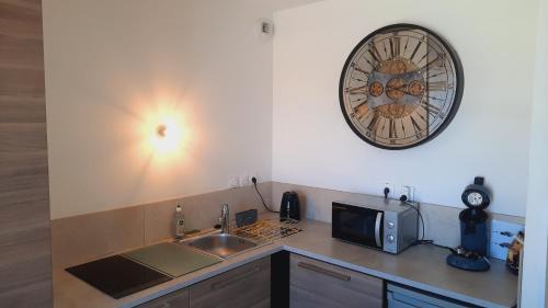 Villette Gare Apartment | Terrasse de la gare